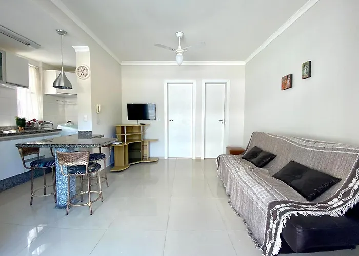 Loft Em Bombas - Excelente Localizacao - 1 Dorm 3 Pessoas